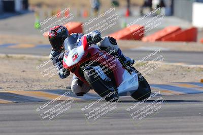 media/Dec-10-2023-SoCal Trackdays (Sun) [[0ce70f5433]]/Turn 2 (10am)/